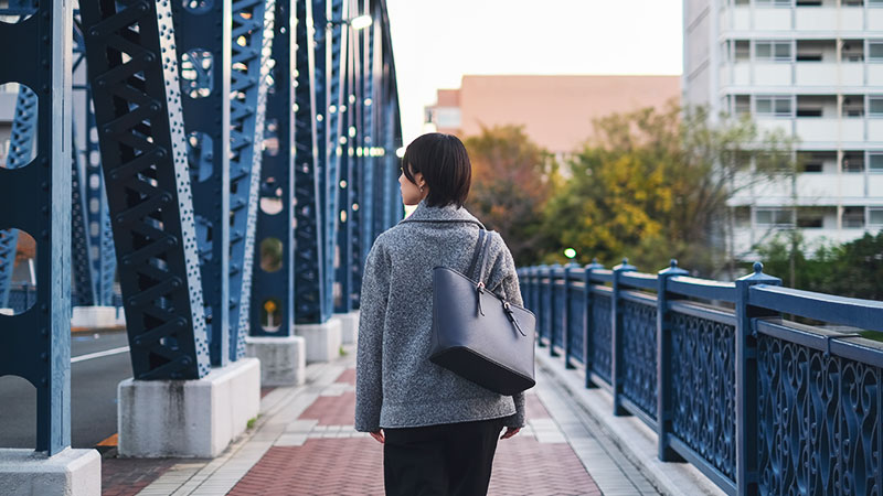 不満はないのに満たされないとき、どこに立っているのか？